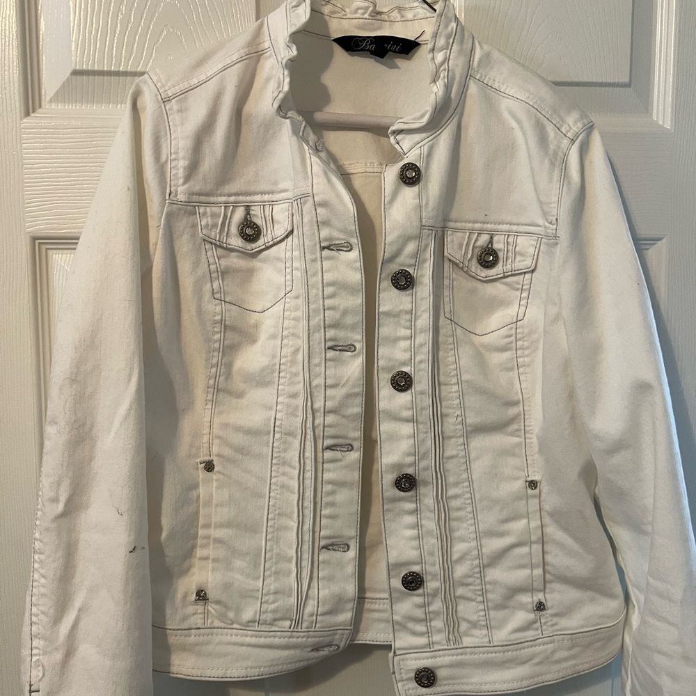 MISSLOOK Classic White Jean Jacket
